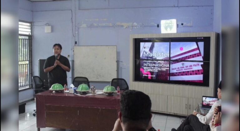 Unhas Sosialisasi Prodi Magister Hubungan Internasional di lingkungan Dinas Kominfo Kota Parepare
