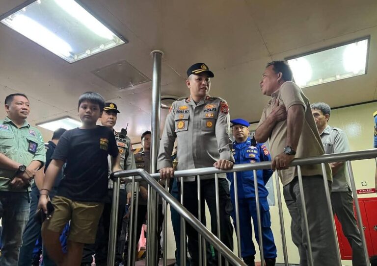 Kapolres Parepare Kunjungi Pelabuhan Nusantara, Pantau Arus Pasca Libur Nataru