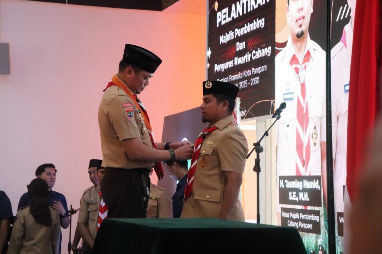 Wali Kota Parepare Resmi Dikukuhkan Sebagai Pembina Kwartir Cabang Gerakan Pramuka Kota Parepare 2025–2030