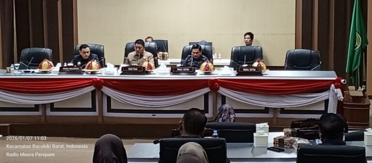 DPRD Gelar Paripurna Pembentukan Lembaga Pemberdayaan Masyarakat Kelurahan