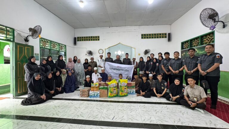 Bawaslu Kota Parepare Berbagi di Bulan Suci, Tebar Kepedulian di Panti Asuhan Al-Mustaqim