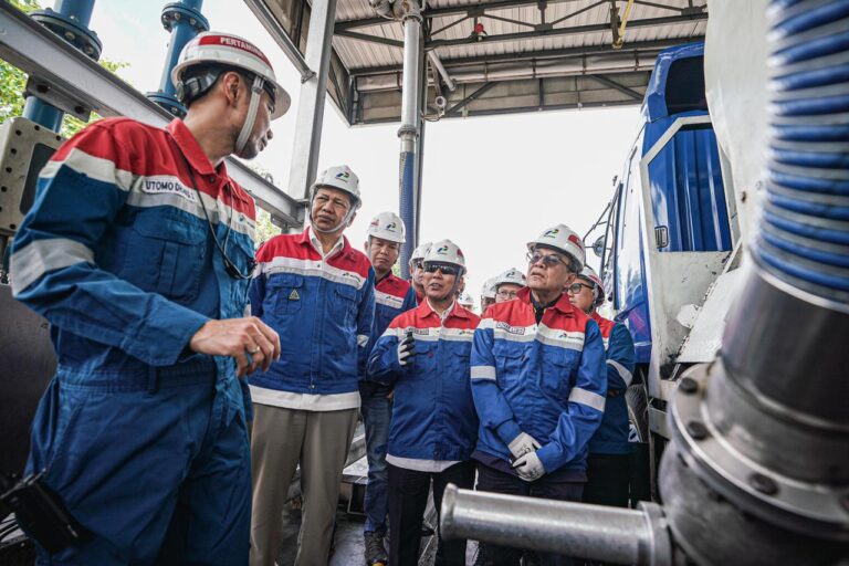 Pertamina Patra Niaga Regional Sulawesi Dampingi Kunjungan Kementerian ESDM Tinjau Kesiapan Infrastruktur Energi Jelang Idulfitri