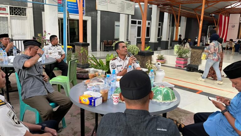 Lapas Parepare Berikan Kesempatan WBP Berbuka Puasa Bersama Keluarga