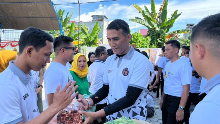 Lapas Parepare Ikuti Jalan Santai dan Bazar Pasar Murah di Palopo dalam Rangka HBP ke-62