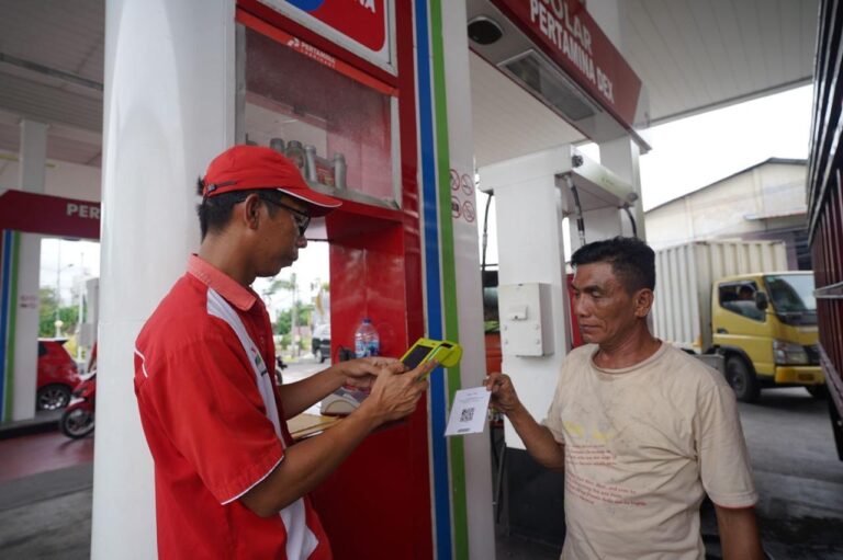 Pertamina Patra Niaga Regional Sulawesi Klarifikasi Video Viral Pengisian Solar di SPBU Wasuponda dan Lakukan Investigasi Lanjutan