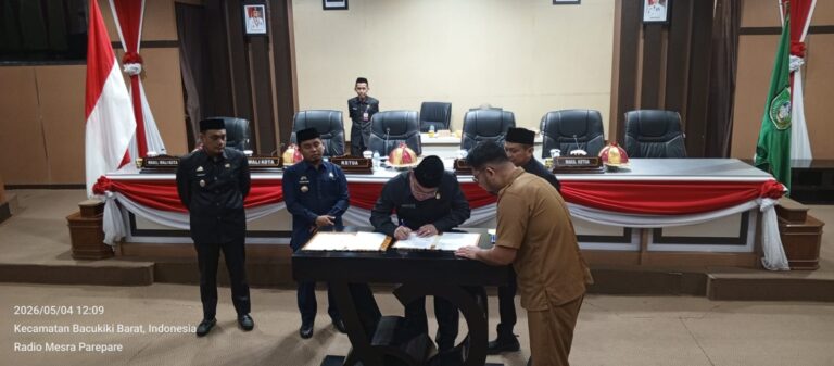 Walikota Parepare Sampaikan Jawaban Terkait Ramperda Industri dan Keolahragaan di Rapat Paripurna