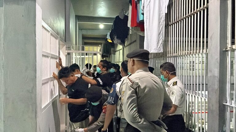 Lapas Parepare Laksanakan Sidak Gabungan Bersama Aparat Penegak Hukum