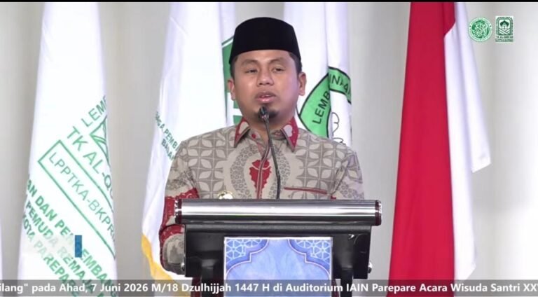 Hadiri Wisuda Santri ke-28, Walikota Parepare Tegaskan Komitmen Bebas Buta Aksara Al-Qur’an