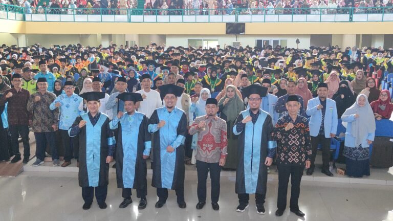 Hadiri Wisuda Santri XXVIII di IAIN Parepare, Kasi PD Pontren Ingatkan Pentingnya Motivasi Orang Tua dan Akhlak
