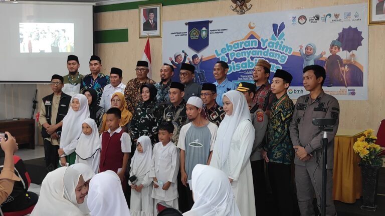 700 Orang Terima Santunan Pada Lebaran Yatim dan Penyandang Disabilitas