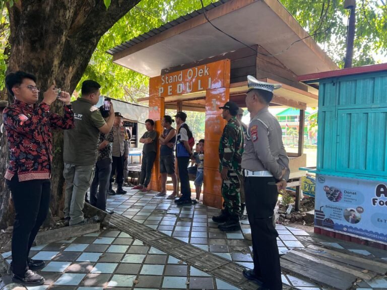 Pak Ogah Kembali Marak di Persimpangan Sumpang, Warga Parepare: Seolah Mempermainkan Hukum!