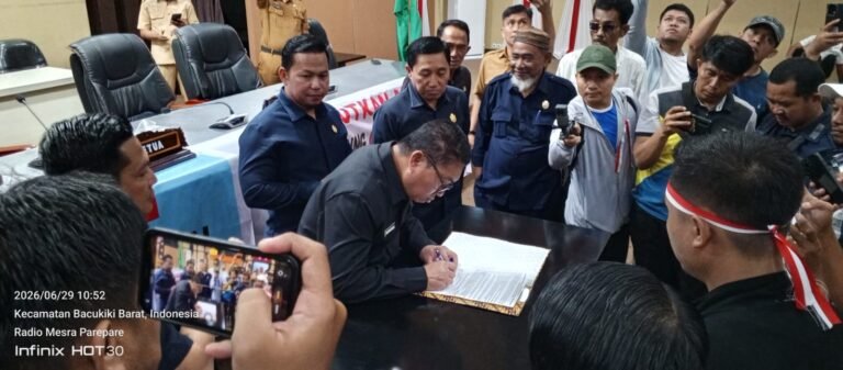 Terima Aksi Damai MBG, Ketua DPRD Parepare: Program Ini Investasi Masa Depan, Evaluasi Tetap Jalan