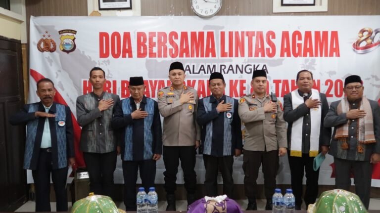 Dari Berbagai Iman, Satu Doa untuk Negeri : Polres Parepare dan FKUB Satukan Harapan di Hari Bhayangkara ke-80