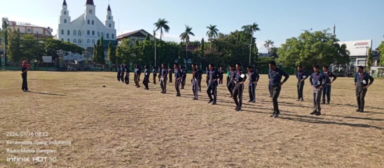 DPRD dan Kesbangpol Parepare Pastikan Formasi Paskibraka HUT RI ke-81 Tetap Lengkap