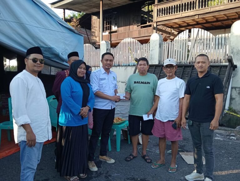Sentuhan Kasih Pengusaha, Gepembi Parepare Salurkan Donasi untuk Korban Kebakaran