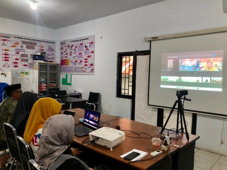 Kerja Kolaboratif Berbuah Prestasi, Bawaslu Parepare Sabet Dua Penghargaan Tingkat Provinsi