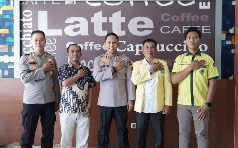Perkuat Sinergitas, Silahturahmi Polres Parepare Ajak Unsur Organisasi Kemasyarakatan Pemuda (OKP) Serta Kemahasiswaan
