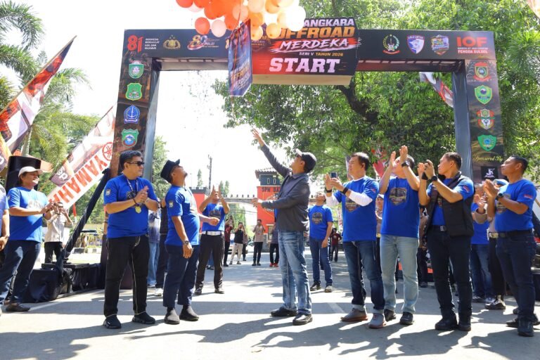 Kapolda Sulsel Lepas Bhayangkara Off Road Merdeka Seri V Tahun 2026, Sinergi Polri dan Komunitas Hadirkan Manfaat bagi Masyarakat