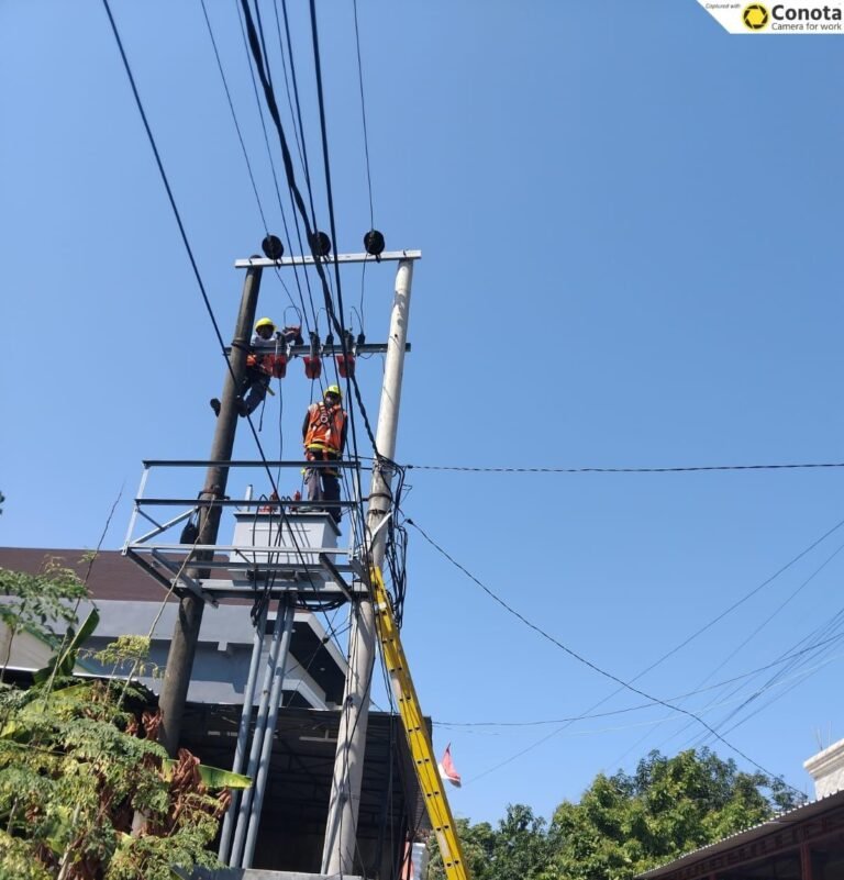 Pemeliharaan Infrastruktur Listrik Sulbagsel, PLN ULP Mattirotasi Lakukan Pengaturan Beban