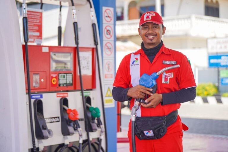 Pertamina Patra Niaga Regional Sulawesi Klarifikasi Informasi Persyaratan STNK untuk Pembelian BBM Subsidi