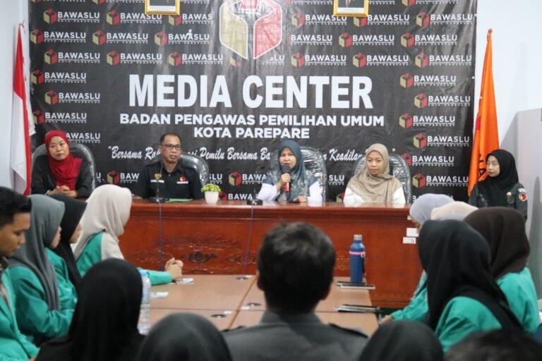 Bawaslu Parepare Sambut 11 Mahasiswa PPL IAIN Parepare, Jadi Ruang Belajar Kepemiluan