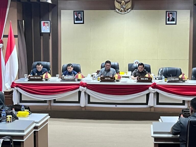 Paripurna Perubahan APBD 2026 Parepare: Fraksi Kerabat Soroti Target PAD, Gerindra Desak Kepastian Dana Transfer
