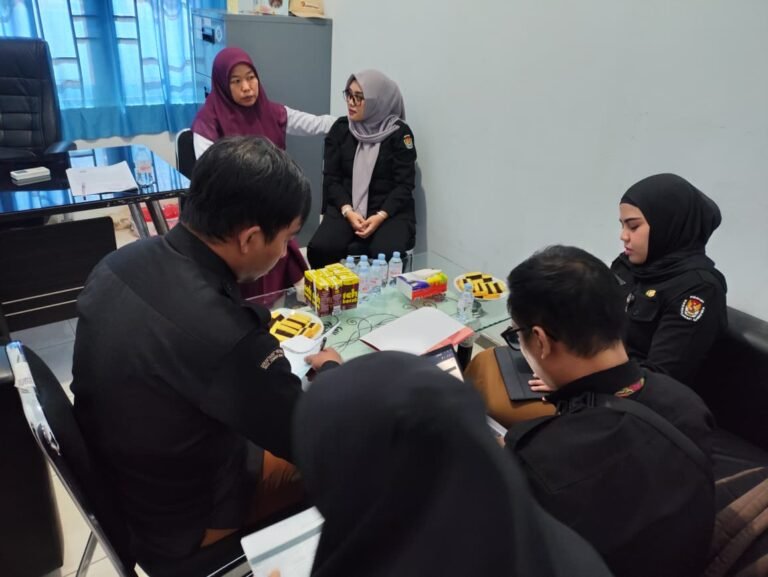 Tindak Lanjuti Penyampaian Hasil Pengawasan, KPU Parepare Kunjungi Bawaslu