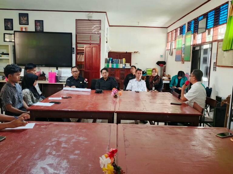 KPU Parepare Dampingi Pilketos Serentak 2026 di SMAN 3 Parepare, Tanamkan Pendidikan Demokrasi Sejak Dini.