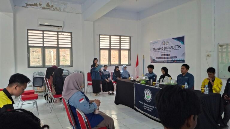 Asah Kemampuan Mahasiswa, HMPS JI Gelar Training Jurnalistik