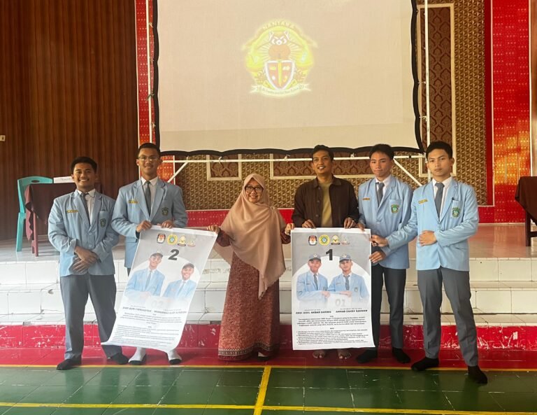KPU Kota Parepare Dampingi Debat Calon Ketua dan Wakil Ketua OSIS SMAN 5 Parepare