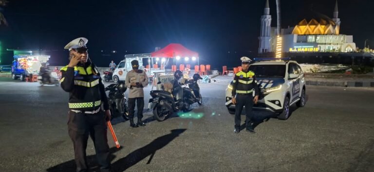 Car Free Night Parepare, Polres Atur Arus Kendaraan di Bau Massepe-Mattirotasi