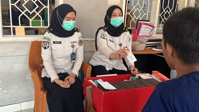 Gruduk Blok Hunian Warga Binaan, Klinik Pratama Pengayoman Lapare Laksanakan Cek Kesehatan melalui Program Pa’Burata