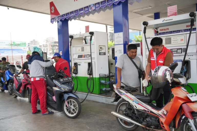 Pertamina Patra Niaga Regional Sulawesi Tambah Operator dan Perpanjang Jam Operasional SPBU di Sulawesi Utara
